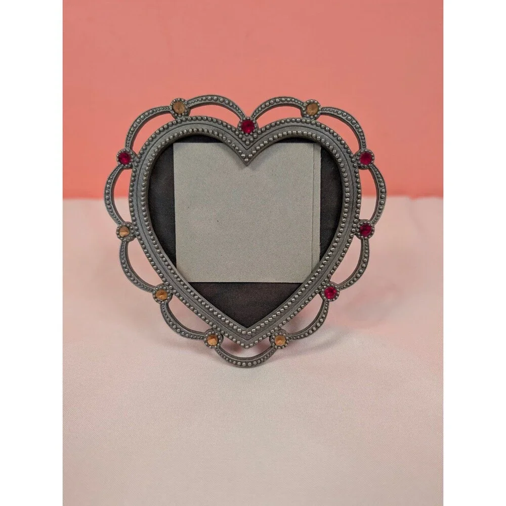 Small Metal Heart Shaped Picture Frame 4.5